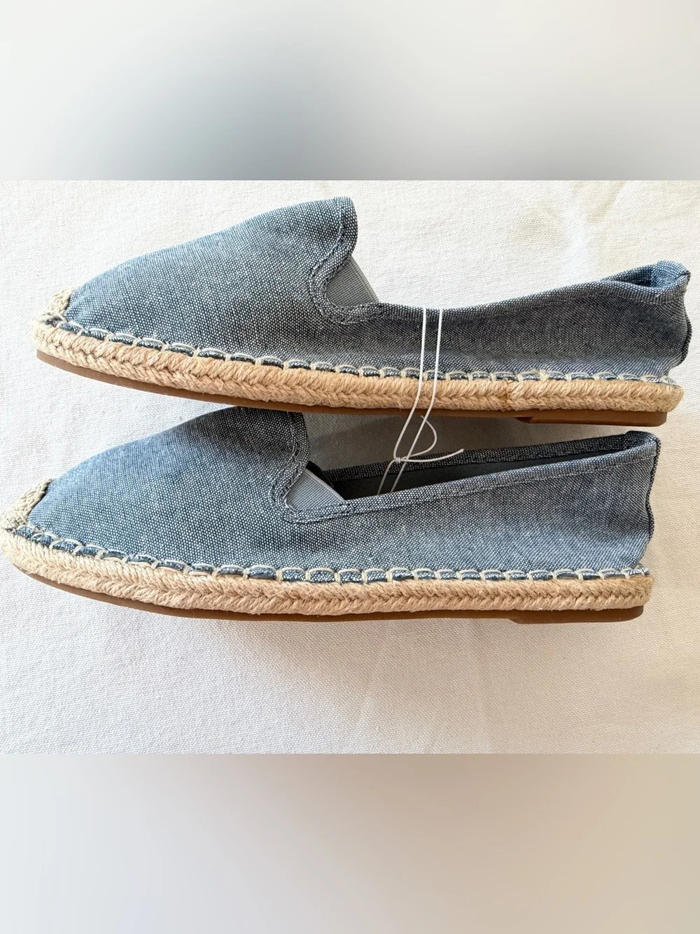 Old Navy Chambray Espadrille Flats Women’s Size 8 Blue Canvas Slip On Shoes